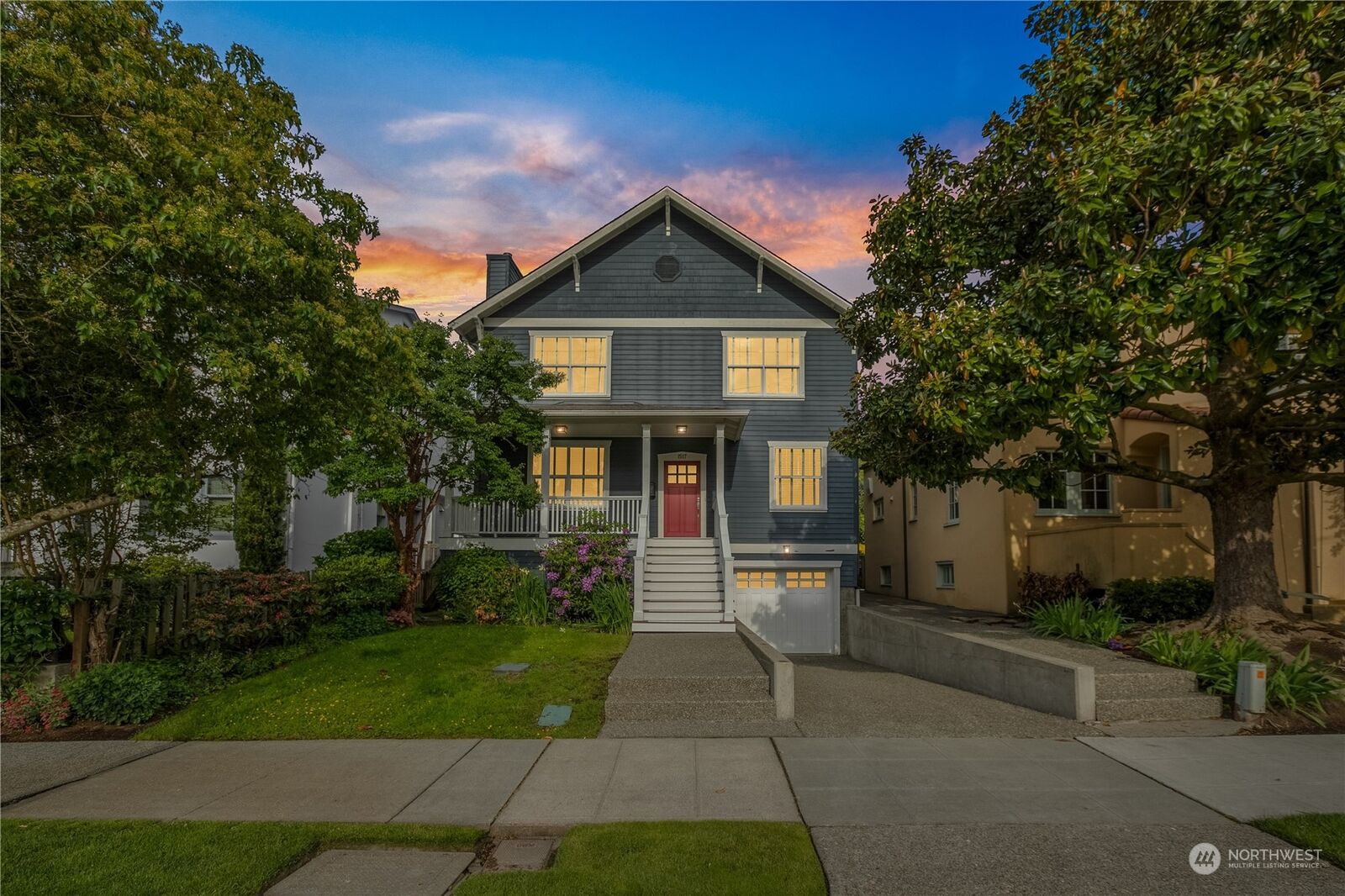 Property Photo:  1517 41st Avenue E  WA 98112 