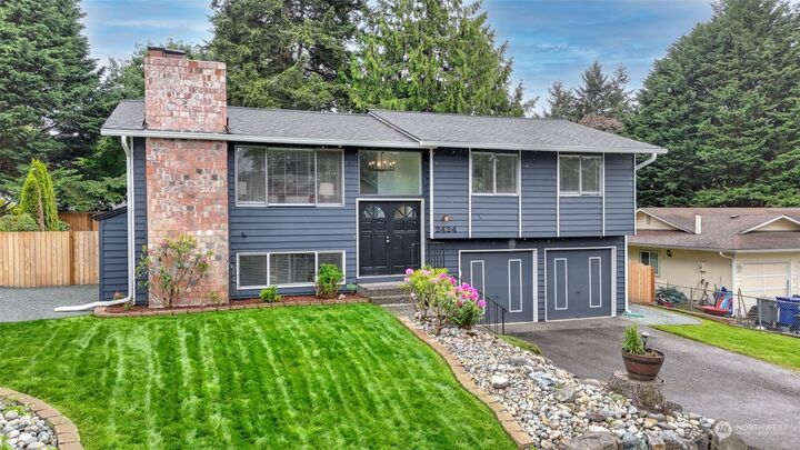 Property Photo: 2424 170th Street SE WA 98012
