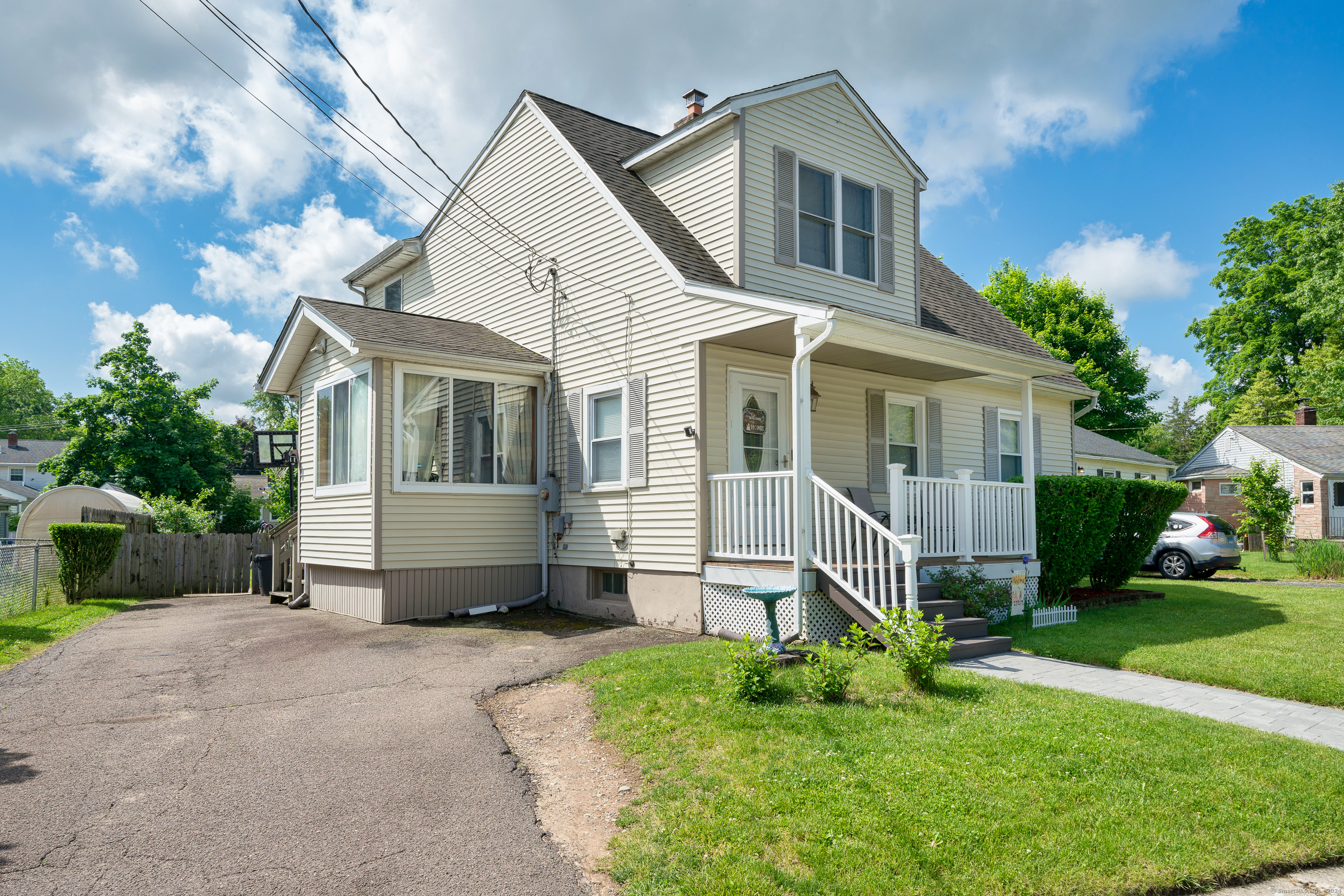 Property Photo:  26 Macarthur Drive  CT 06479 