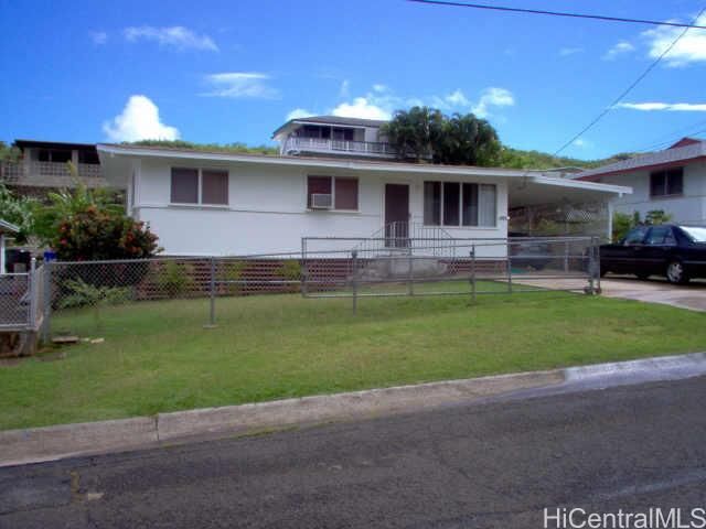 Property Photo:  