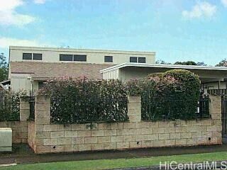 Property Photo:  