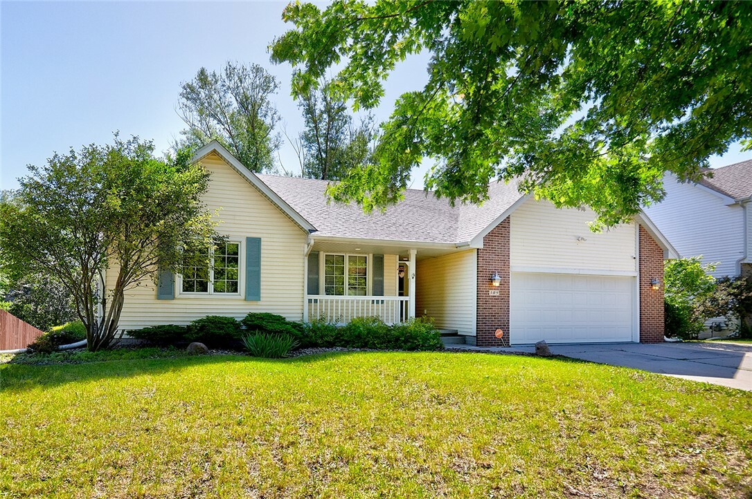 Property Photo:  309 NW Ridgeline Drive  IA 50023 