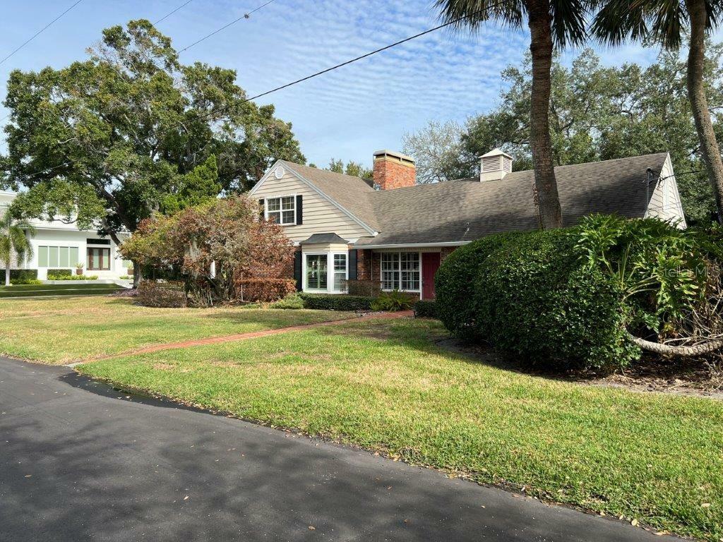 Property Photo:  4808 W Longfellow Avenue  FL 33629 