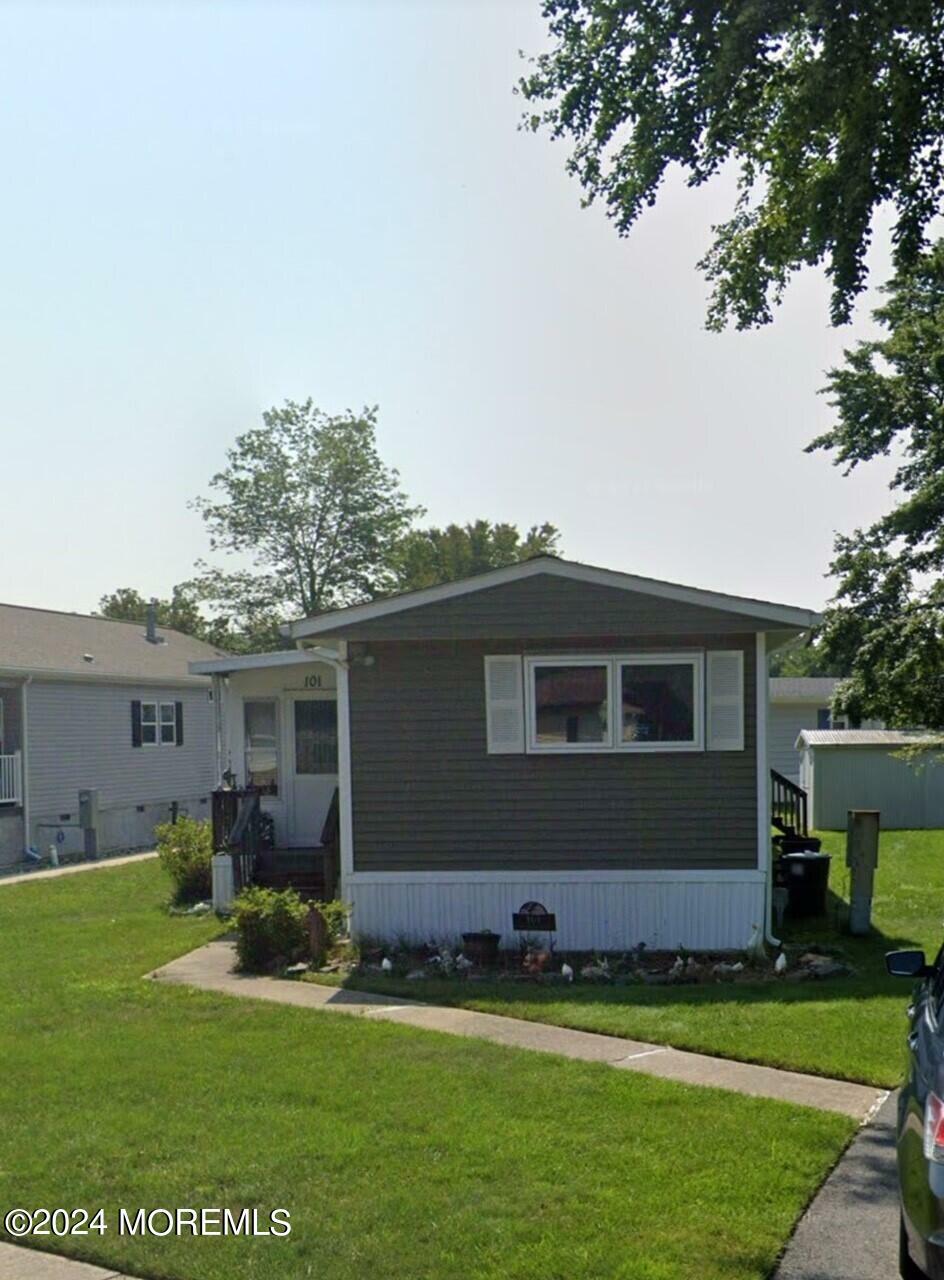 Property Photo:  101 Spotswood Drive  NJ 08884 