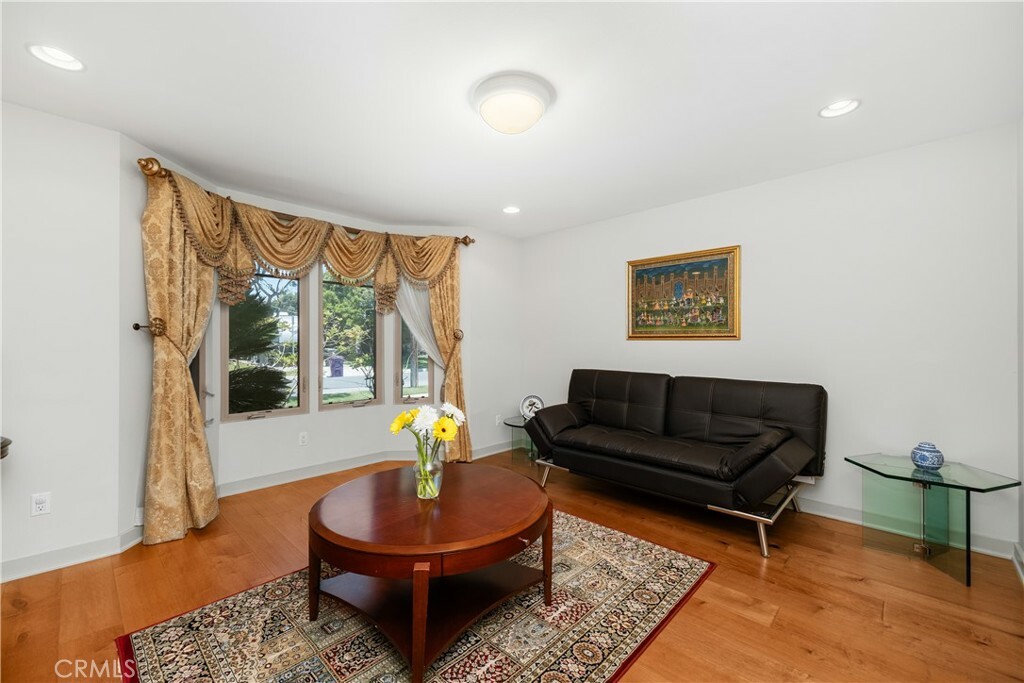 Property Photo:  3193 Carfax Avenue  CA 90808 