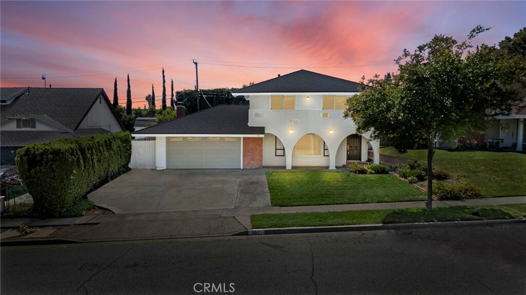 Property Photo:  357 Pomelo Avenue  CA 92821 