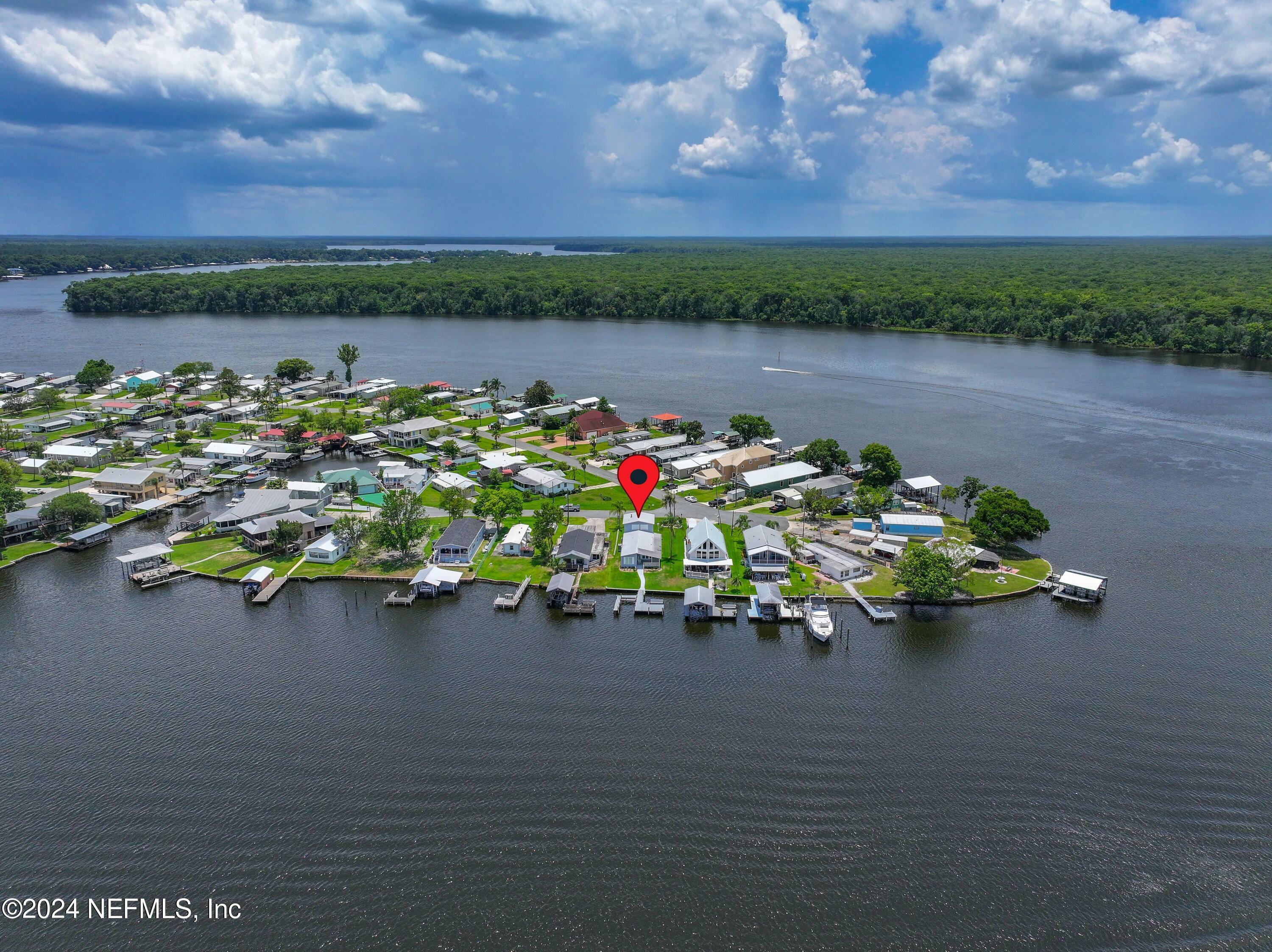 199 Sportsman Drive  Welaka FL 32193 photo