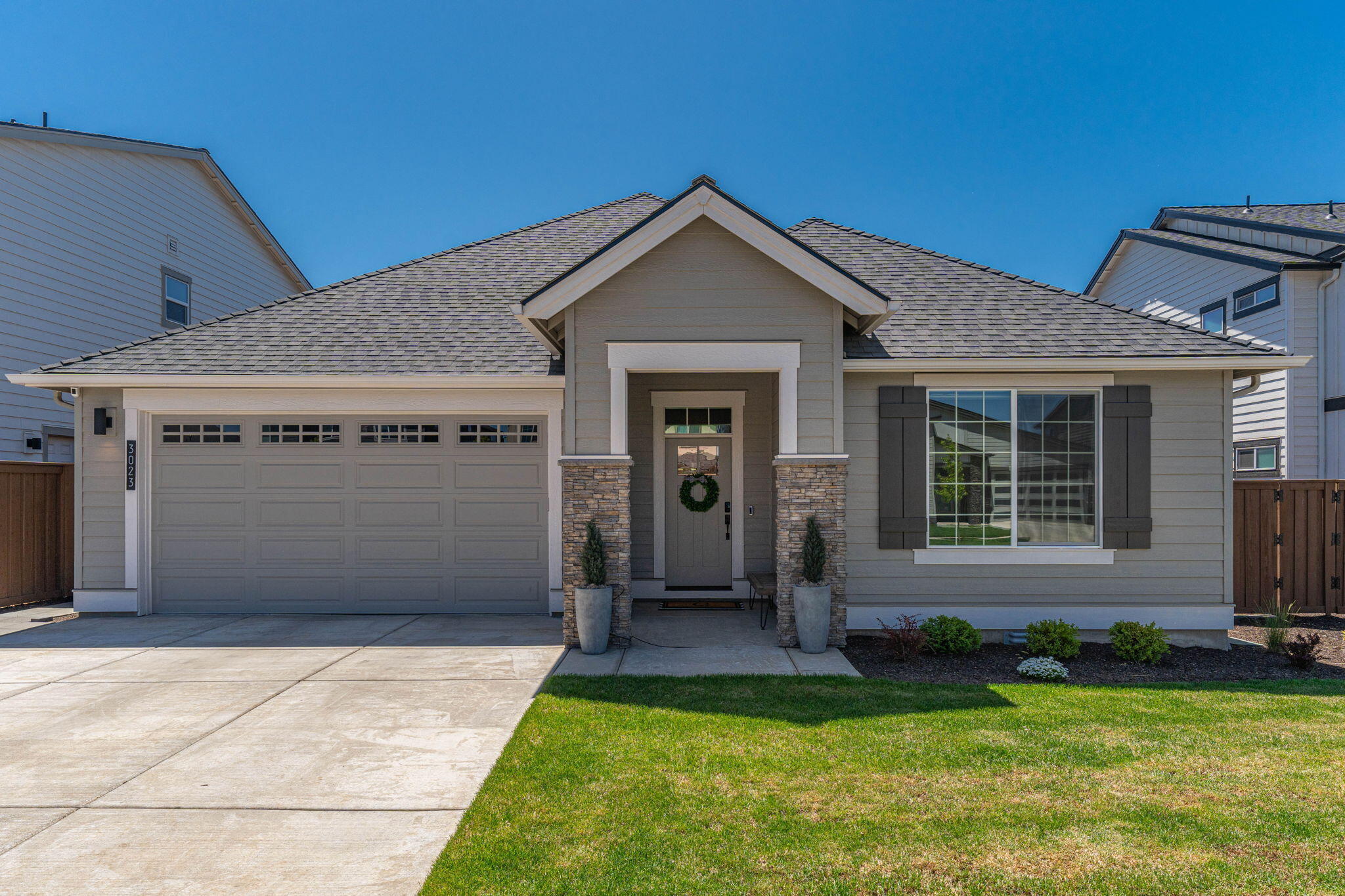 Property Photo: 3023 NE Moreno Place OR 97701