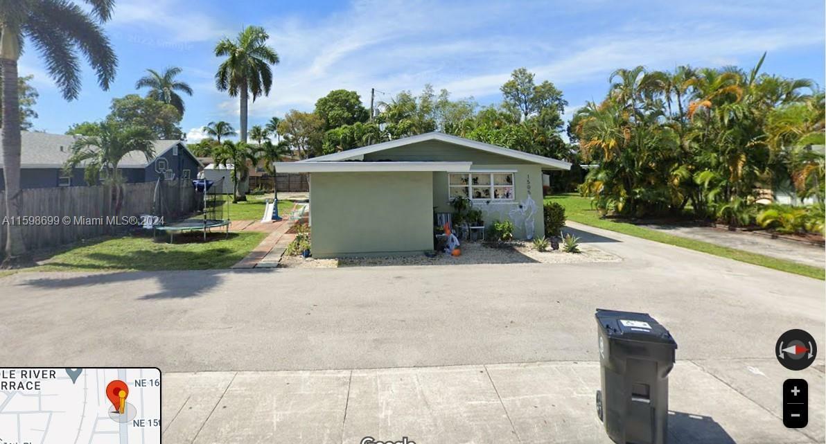 Property Photo:  1505 NE 15th Ave  FL 33304 