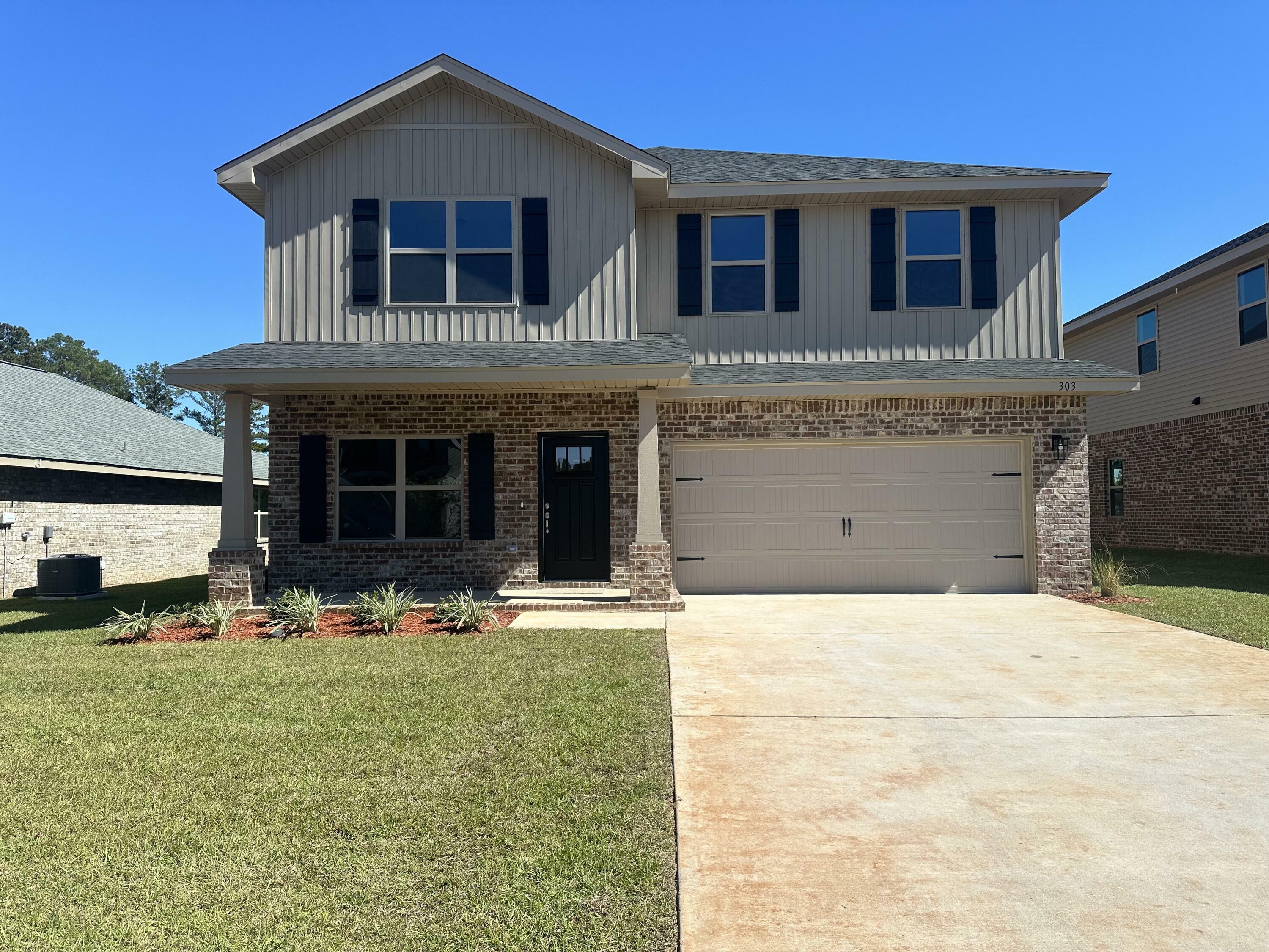 Property Photo: 303 Keswick Lane FL 32536