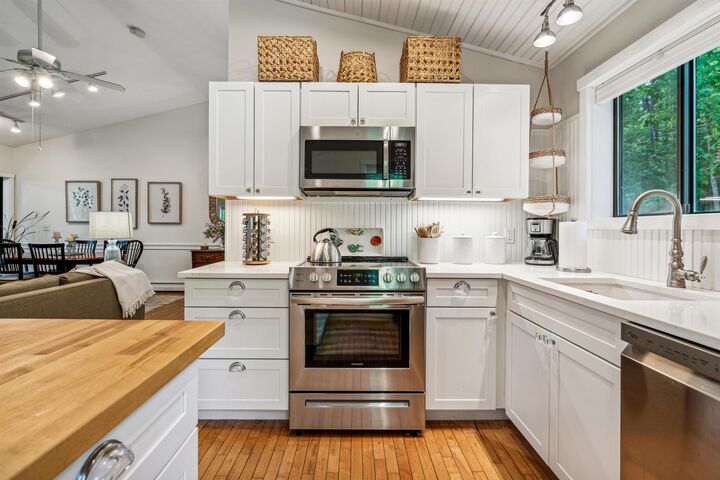 Property Photo: 445 Old Quechee Road VT 05059