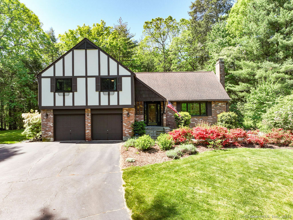 Property Photo: 16 Pondside Lane CT 06092