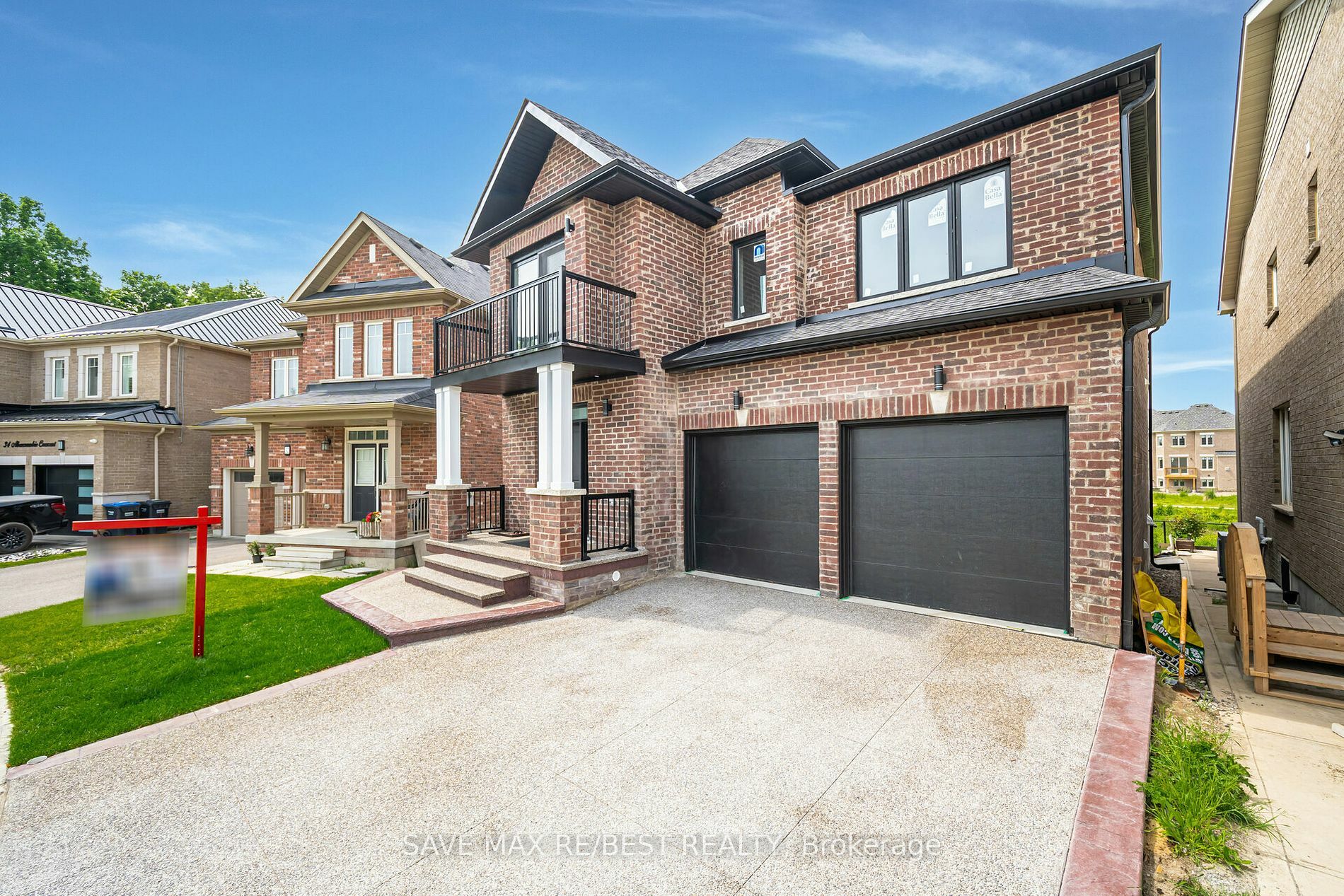 Property Photo:  30 Abercrombie Cres  ON L7A 4N1 