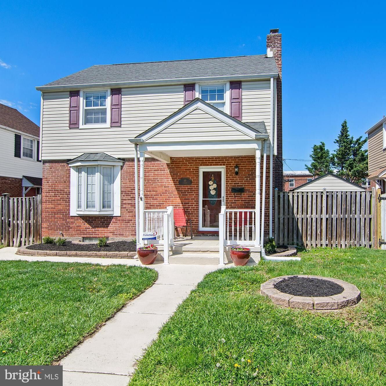 Property Photo: 68 Yorkway MD 21222