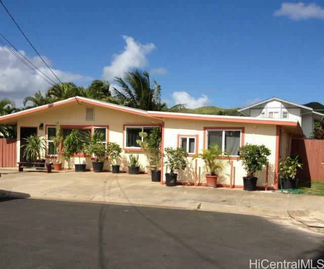 Property Photo:  630 Olomana Street  HI 96734 