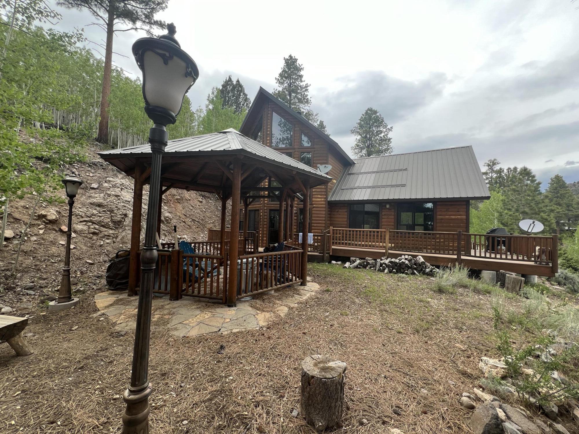 Property Photo: 495 N Ipson Creek Dr UT 84759