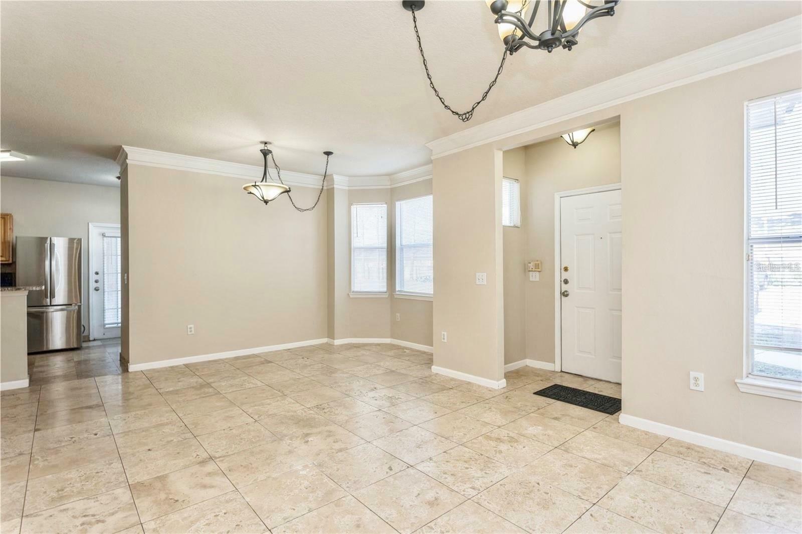 Property Photo:  17936 Villa Creek Drive  FL 33647 