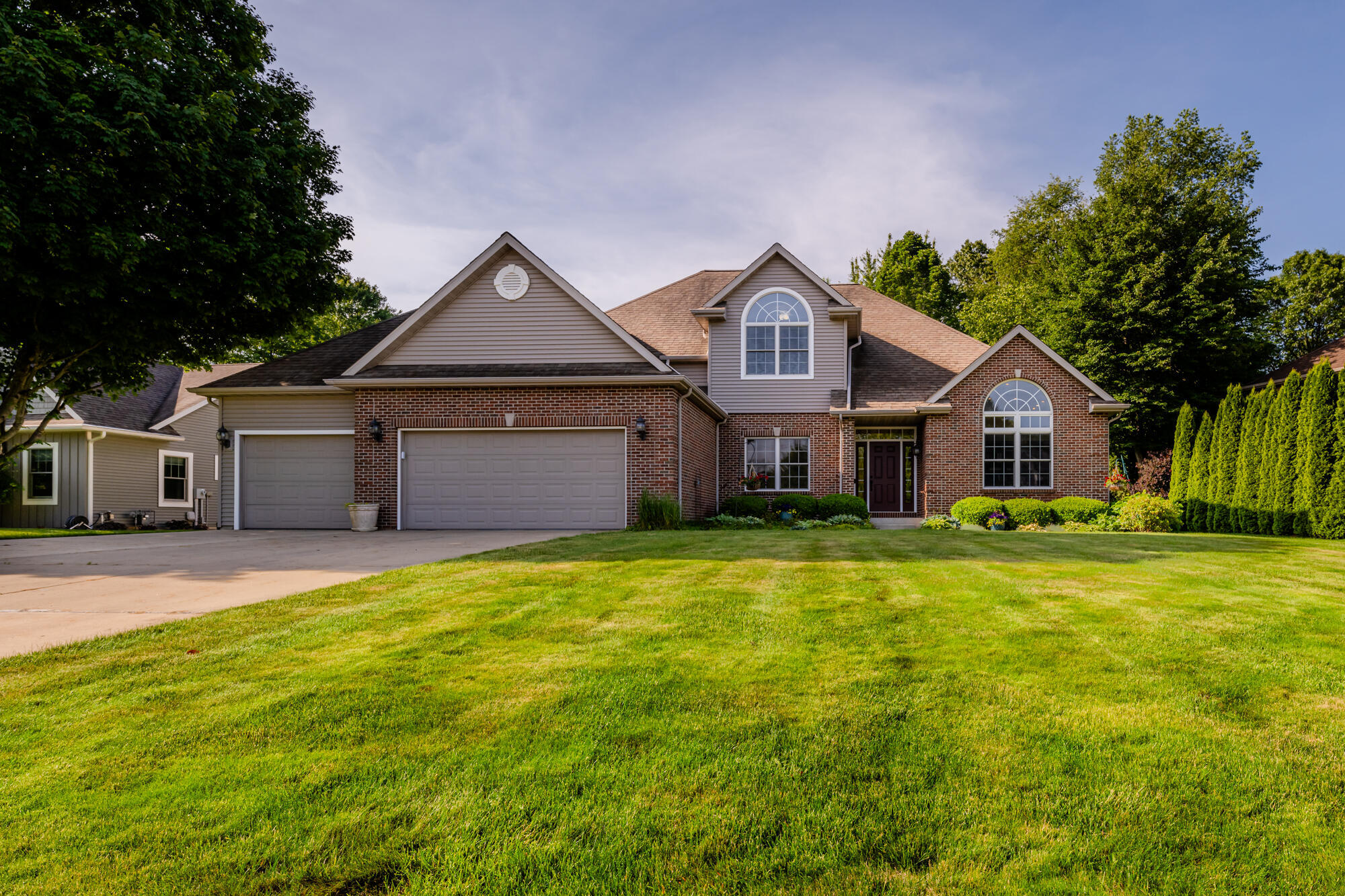 Property Photo: 1982 Hidden Pines Trail MI 49127