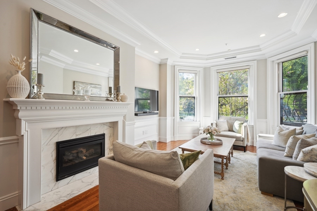 Property Photo: 340 Commonwealth Ave 1 MA 02115