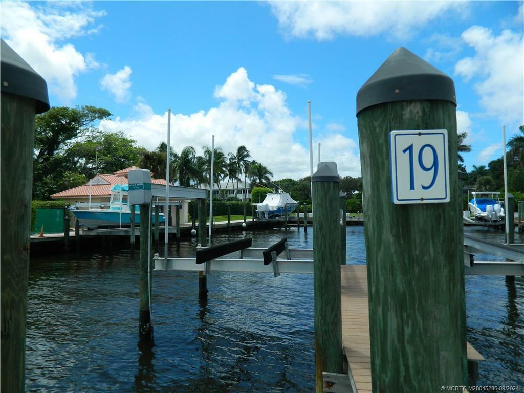 Property Photo:  1405 NE Indian River Drive 19  FL 34957 