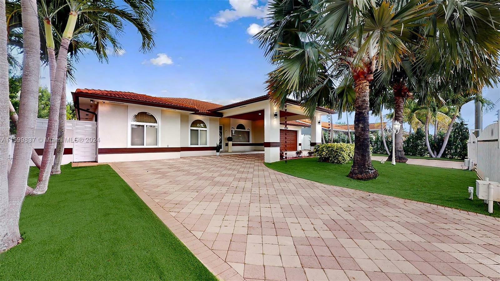 Property Photo:  2340 SW 139th Ave  FL 33175 