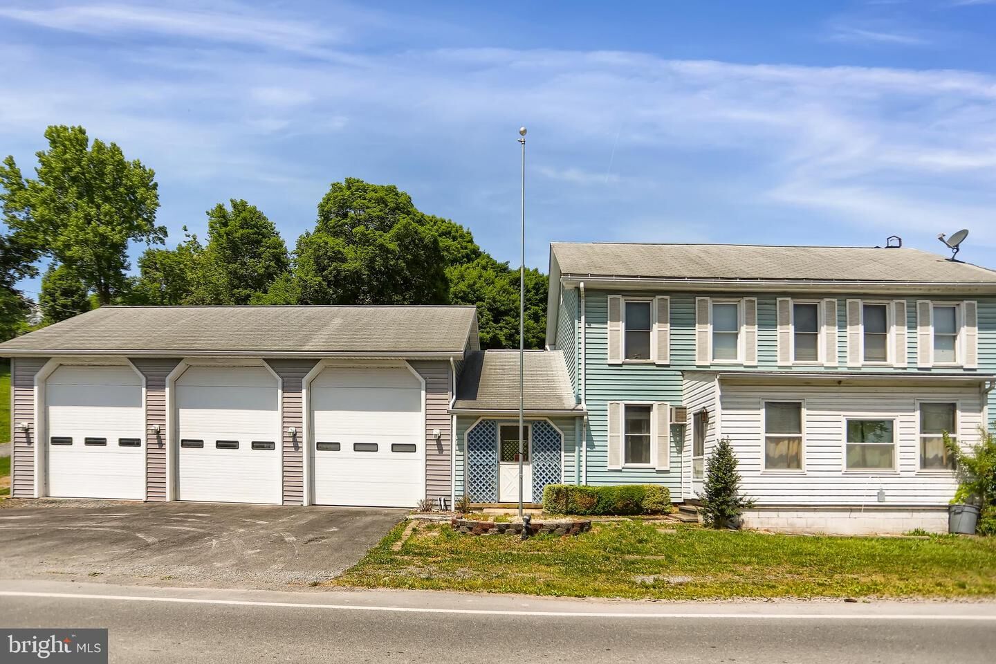 Property Photo:  103 Mowery Street  PA 17058 