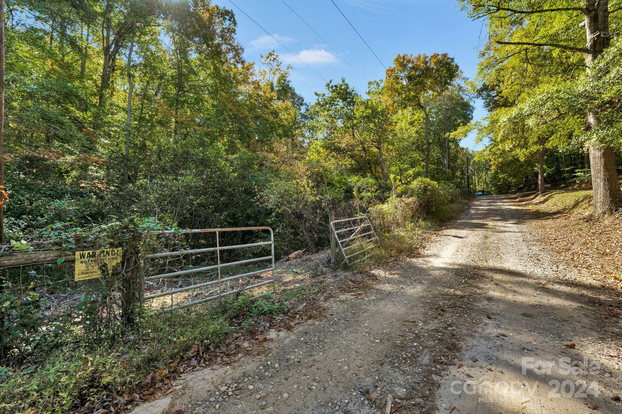 Property Photo: 16521 Shallow Pond Road NC 28278