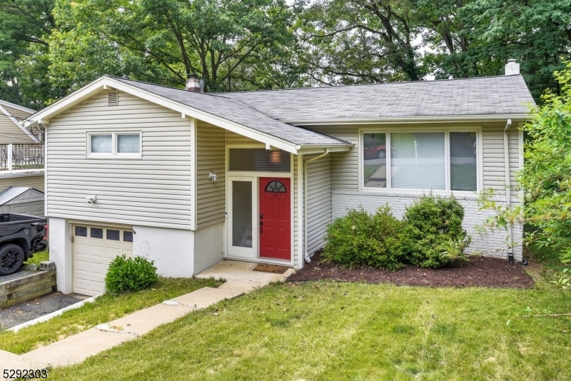 Property Photo:  13 Wenonah Ave  NJ 07866 