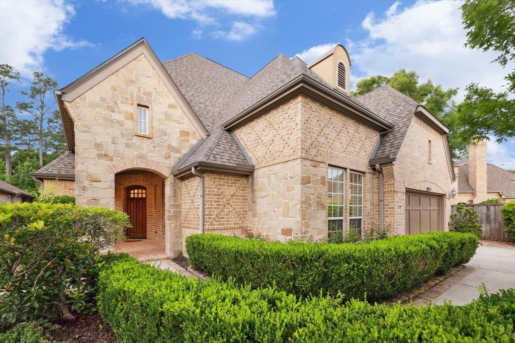 Property Photo:  95 Wood Manor Place  TX 77381 