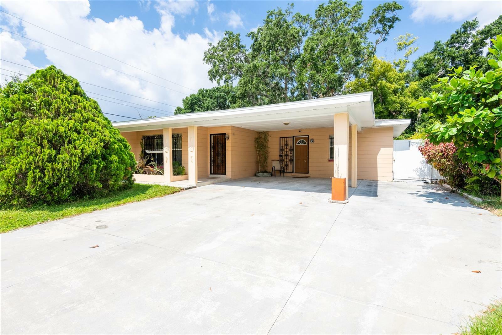 Property Photo:  4804 N Fremont Avenue  FL 33603 