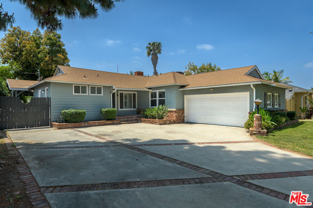 Property Photo:  7439 Irondale Avenue  CA 91306 