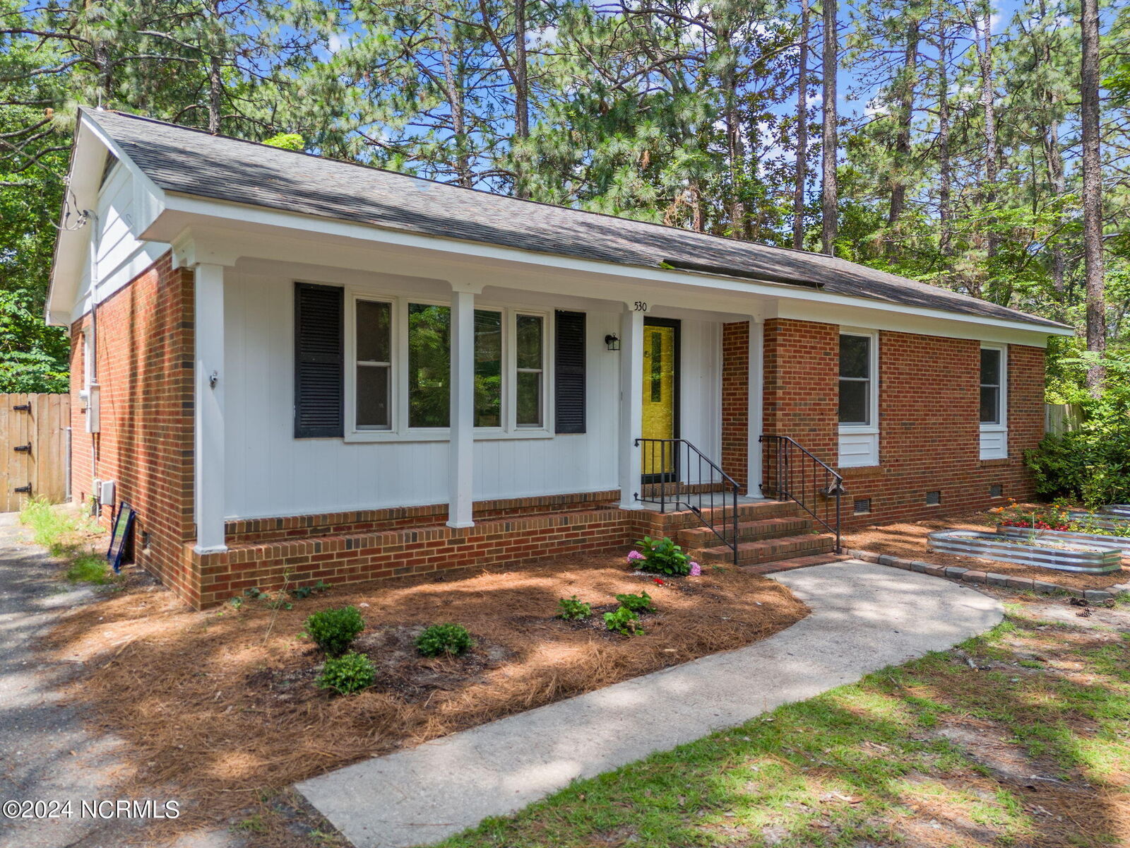 Property Photo: 530 W Rhode Island Avenue NC 28387