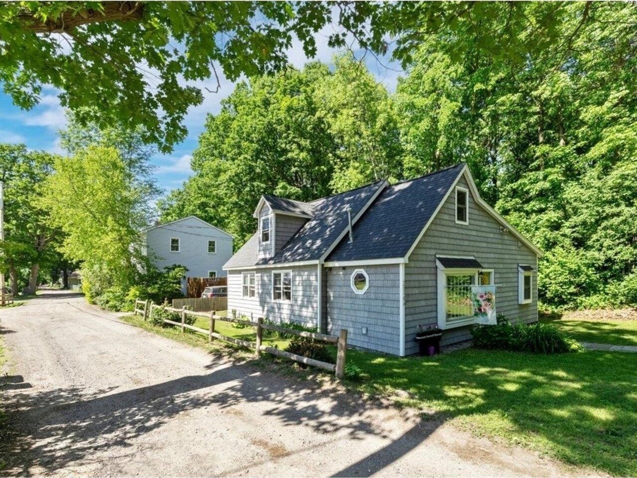 Property Photo:  3122 North Avenue  VT 05408 