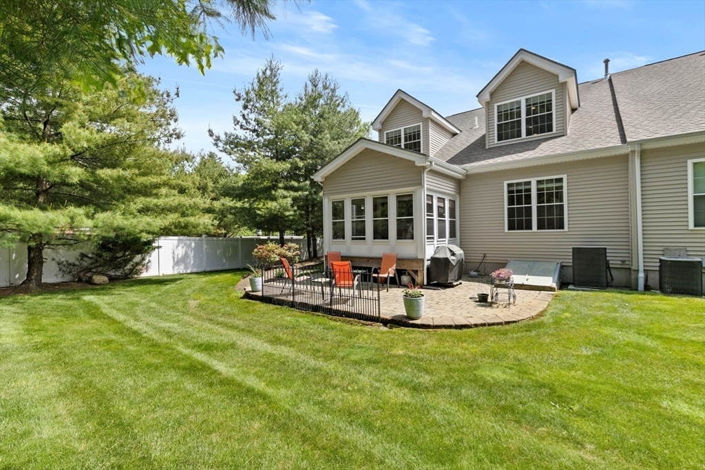 Property Photo: 26 Stonebridge Dr 26 MA 02341