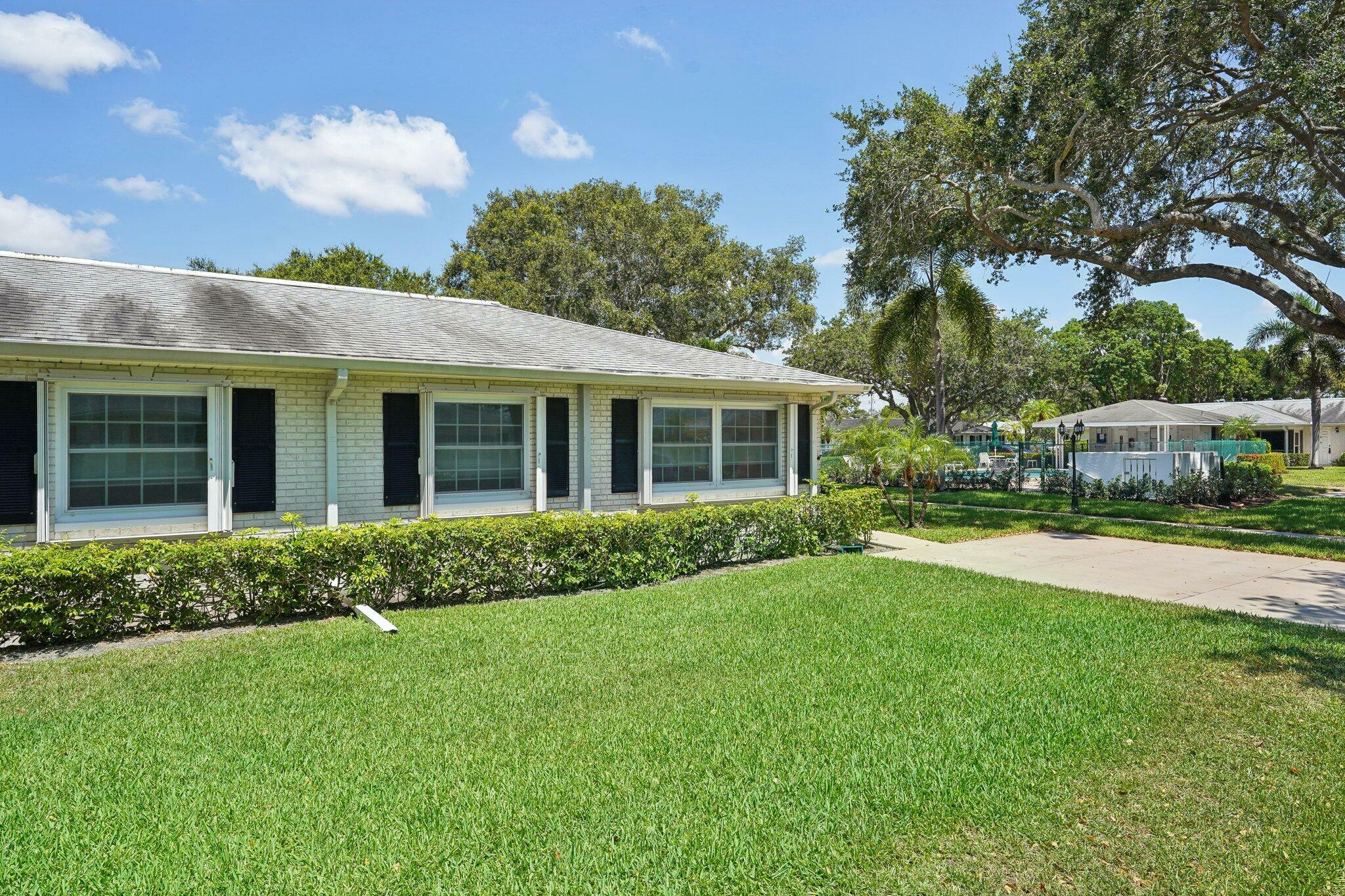 Property Photo:  10137 40th Way S 233  FL 33436 