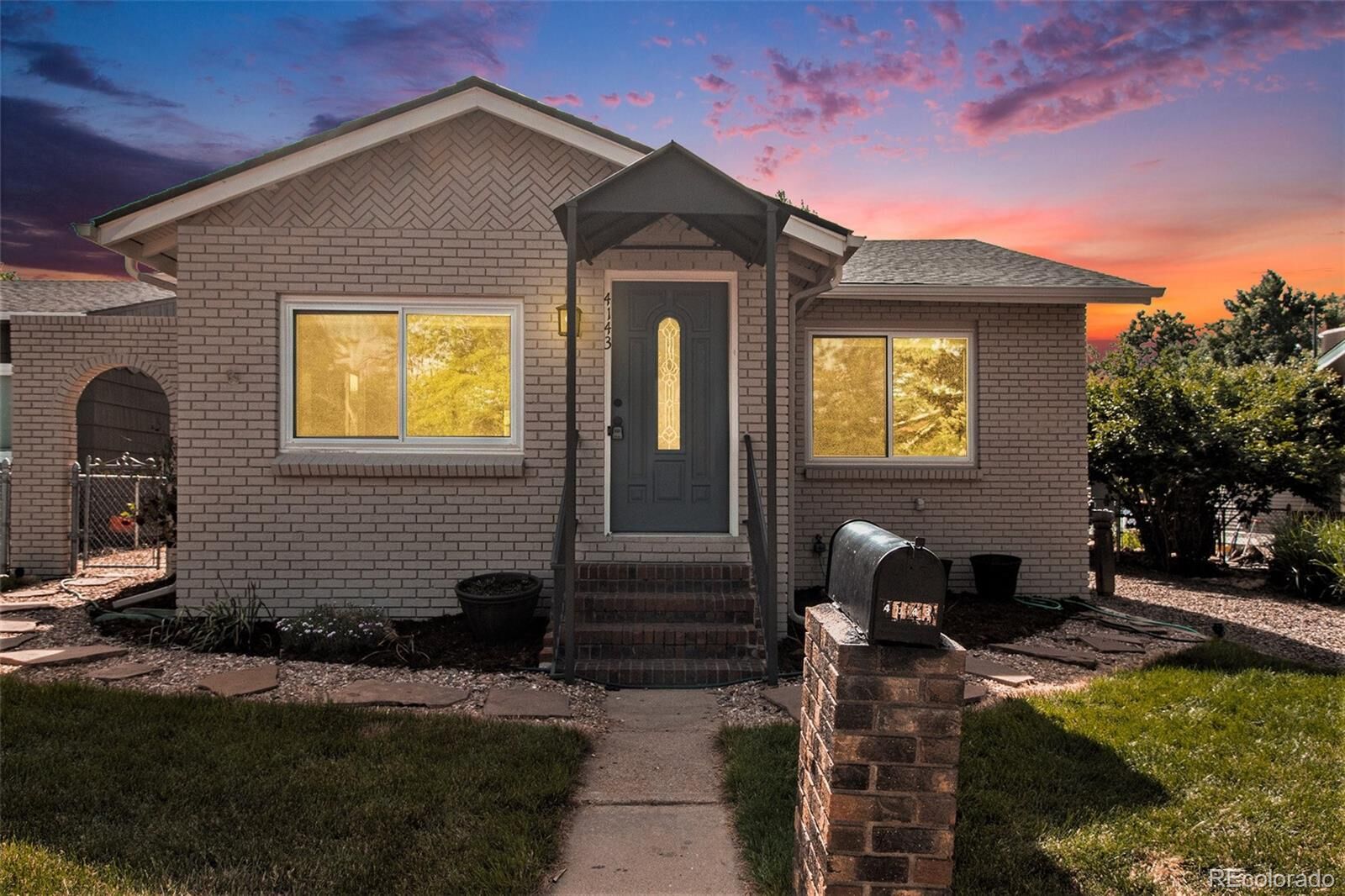 Property Photo:  4143 S Pennsylvania Street  CO 80113 