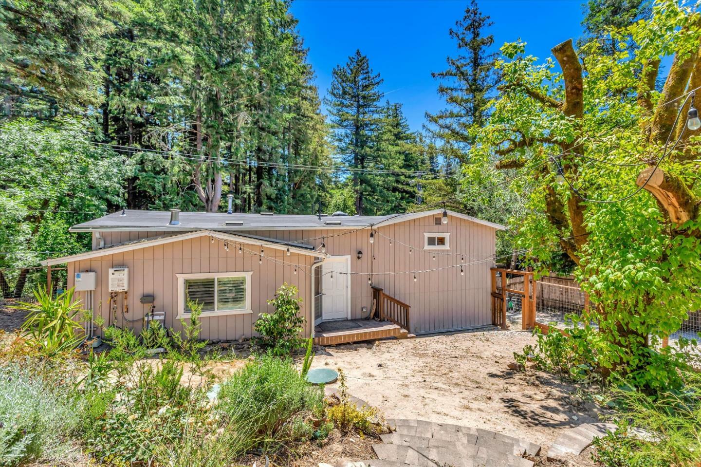 Property Photo:  199 Juanita Road  CA 95006 