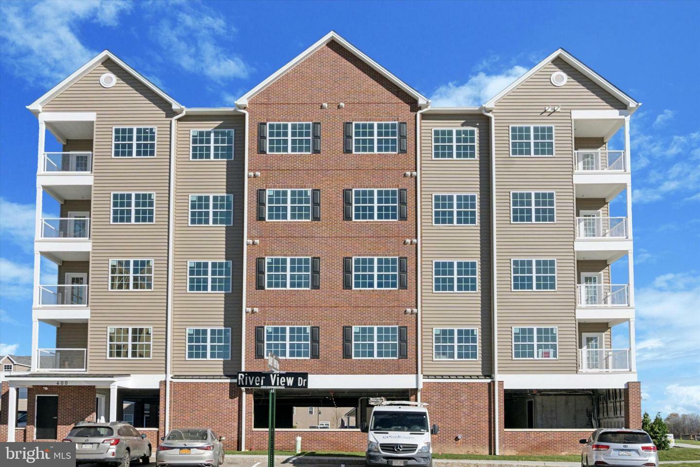 Property Photo: 16333 River View Court PA 19007