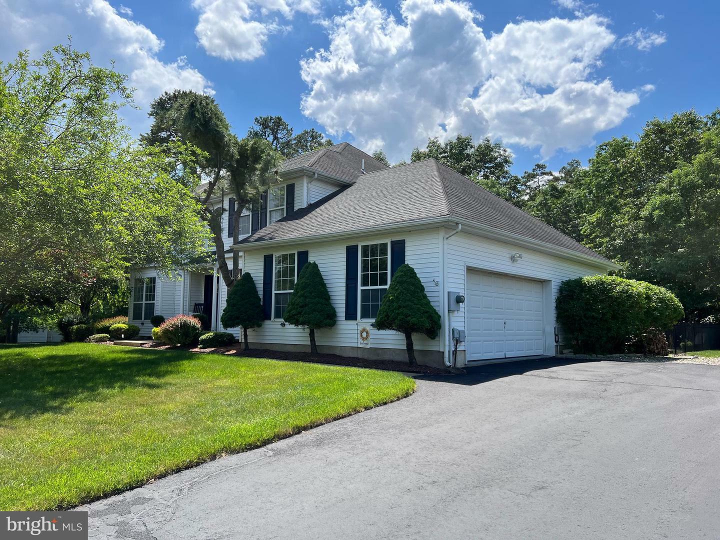 Property Photo:  617 Winterberry Boulevard  NJ 08527 