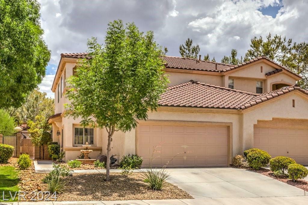 Property Photo:  1138 Evening Ridge Street  NV 89052 