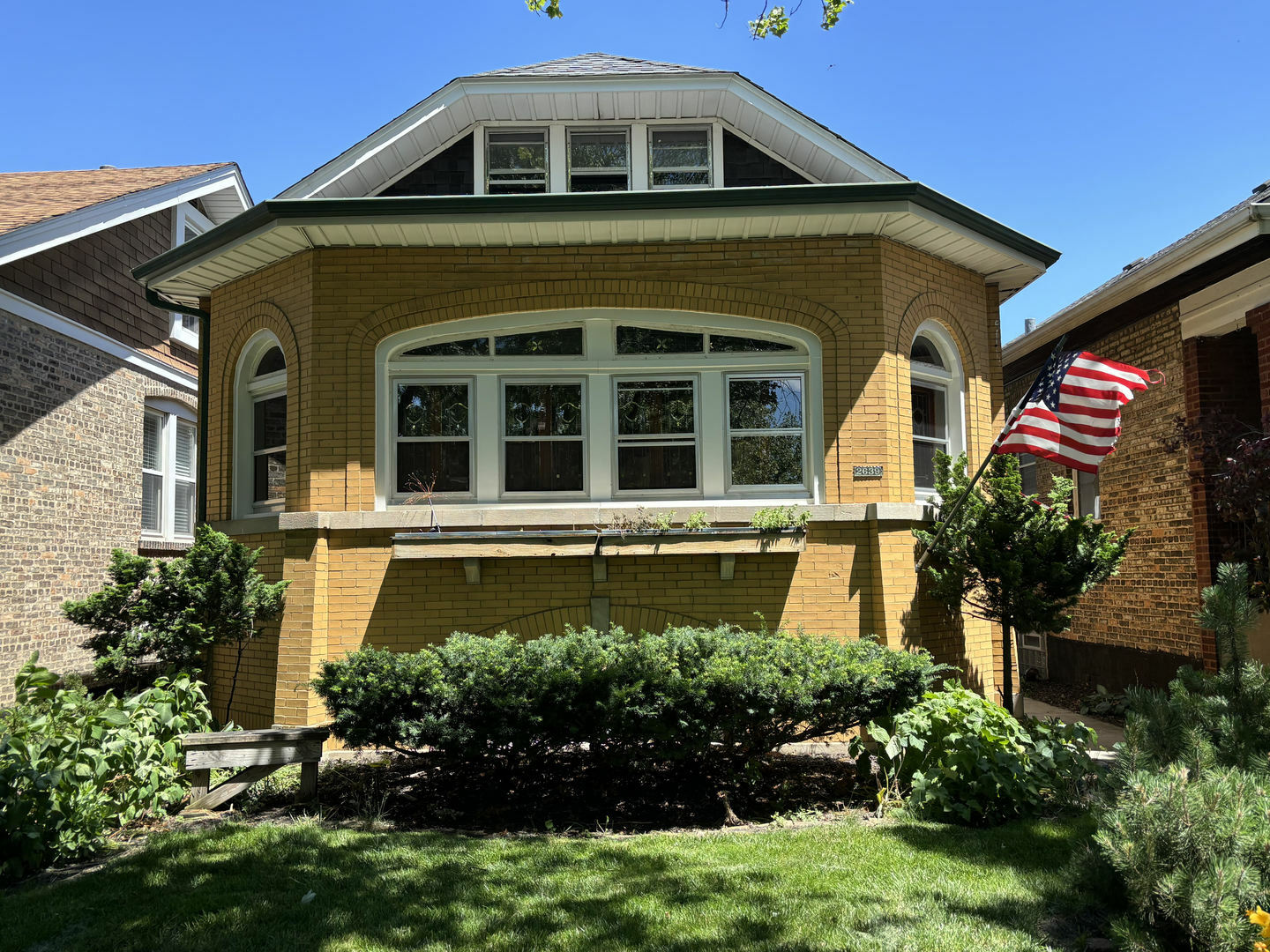 Property Photo:  2639 Wesley Avenue  IL 60402 