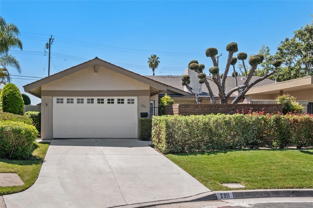 Property Photo:  2911 Persimmon Place  CA 92835 