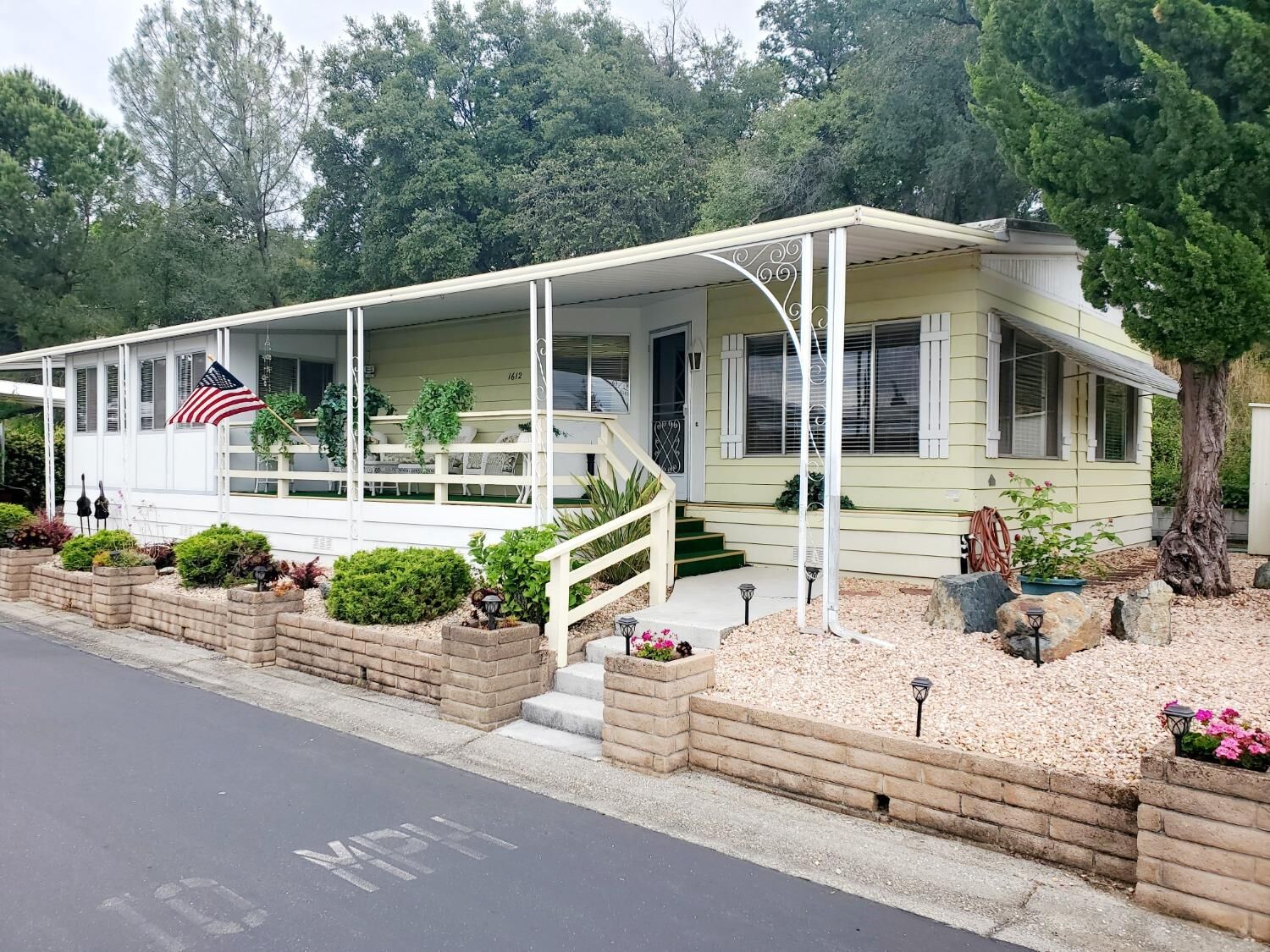 Property Photo: 1612 Tulip Circle CA 95603