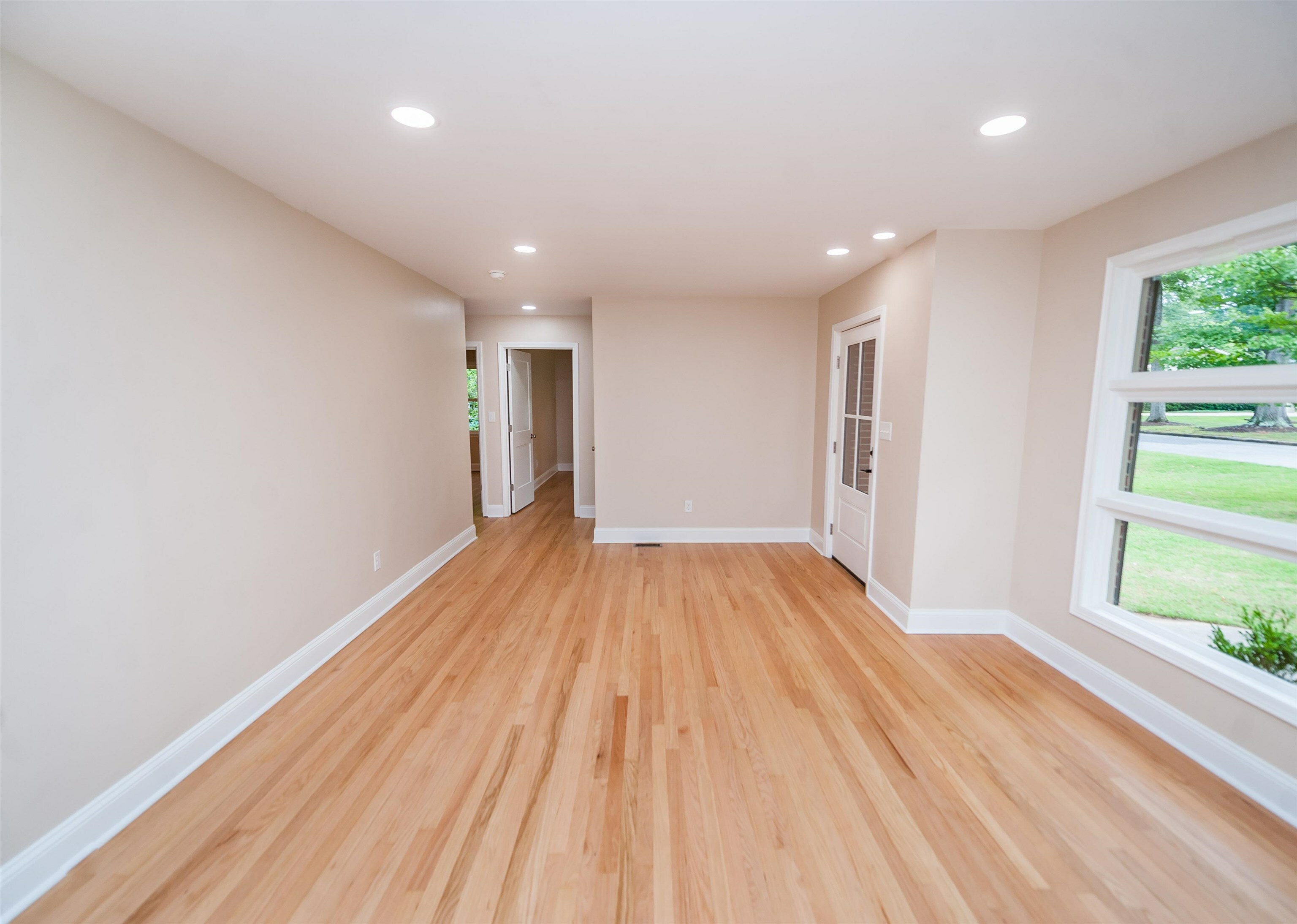 Property Photo:  107 Kent Place  SC 29307 