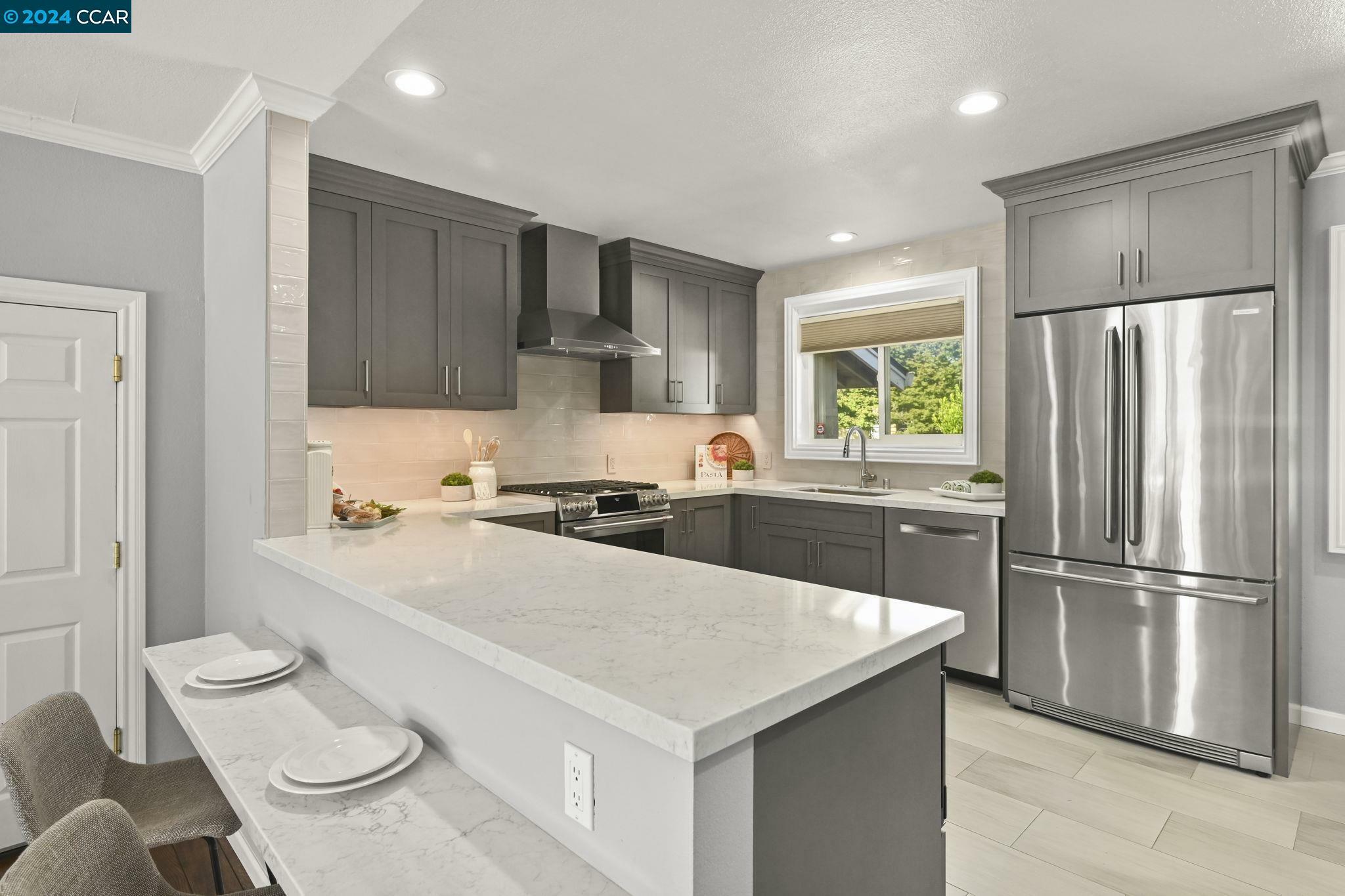 Property Photo: 2117 Gill Port Lane CA 94598