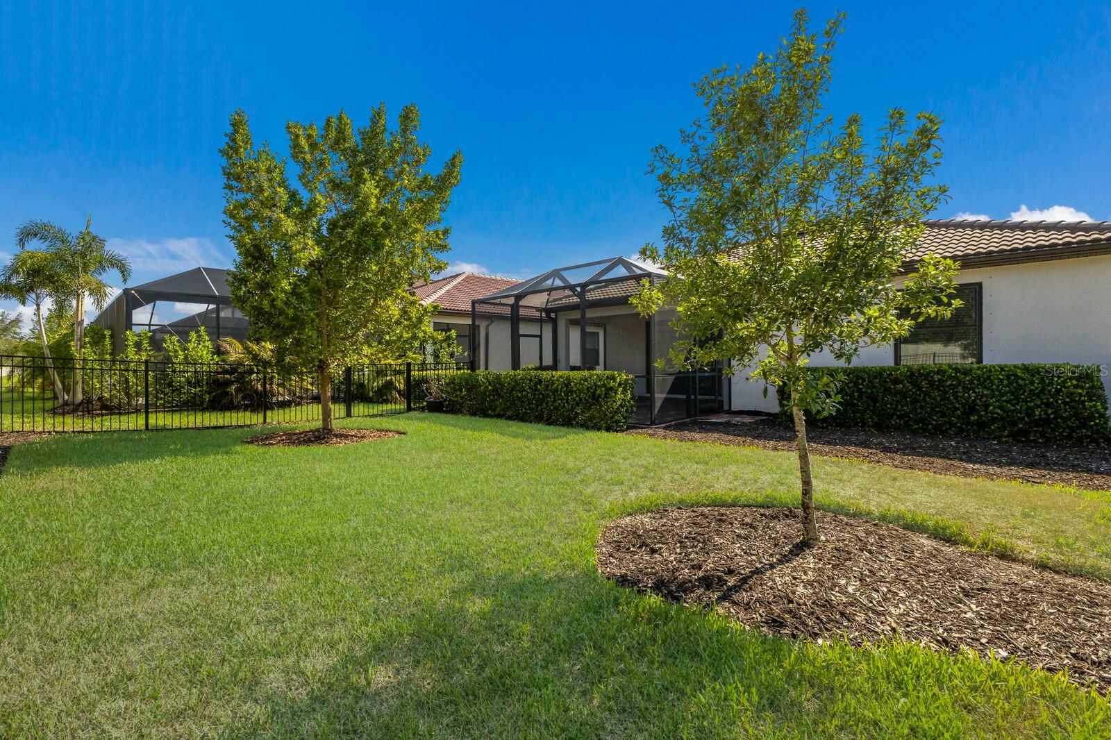 Property Photo:  19392 Bluff Drive  FL 34292 