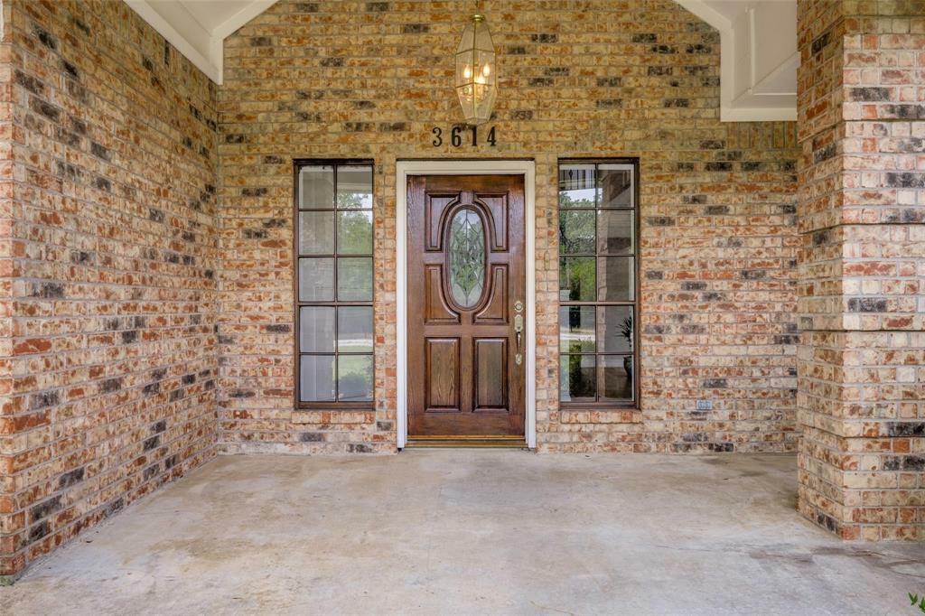 Property Photo:  3614 W Shady Shores Road  TX 76208 