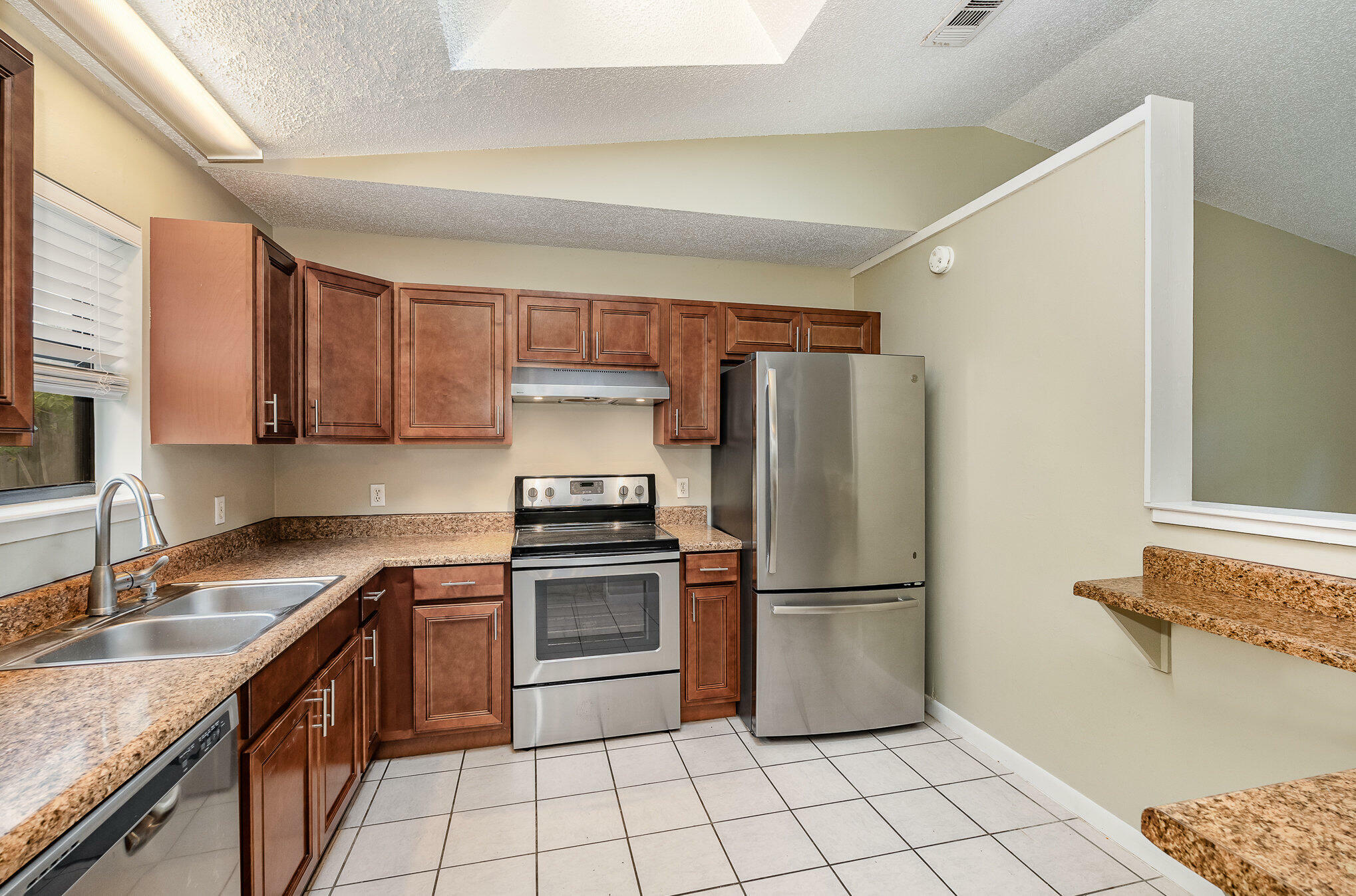 Property Photo:  107 Estrella Road  FL 32951 