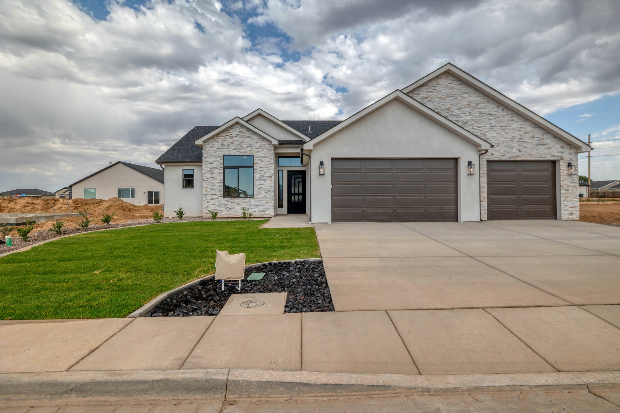 Property Photo:  4326 W 200 North Cir  UT 84720 