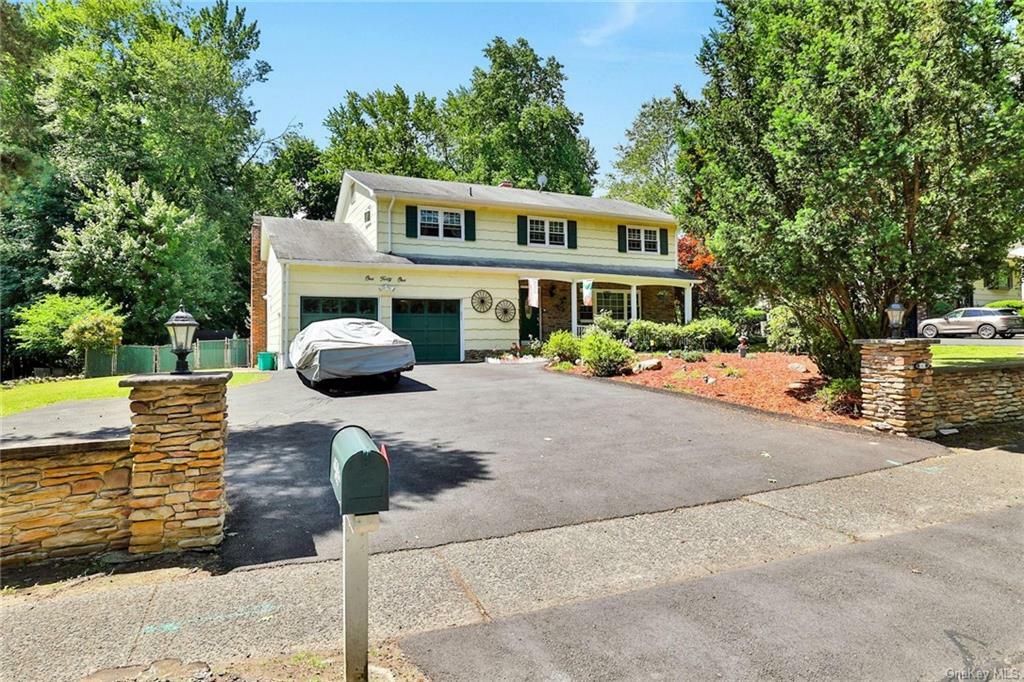 Property Photo:  141 Old Pascack Road  NY 10965 